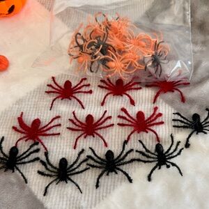 Spider rings and decor